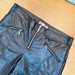 Urban Outfitters Women’s Olivia Black Faux Leather Ankle Pants Zip Front Size 12
